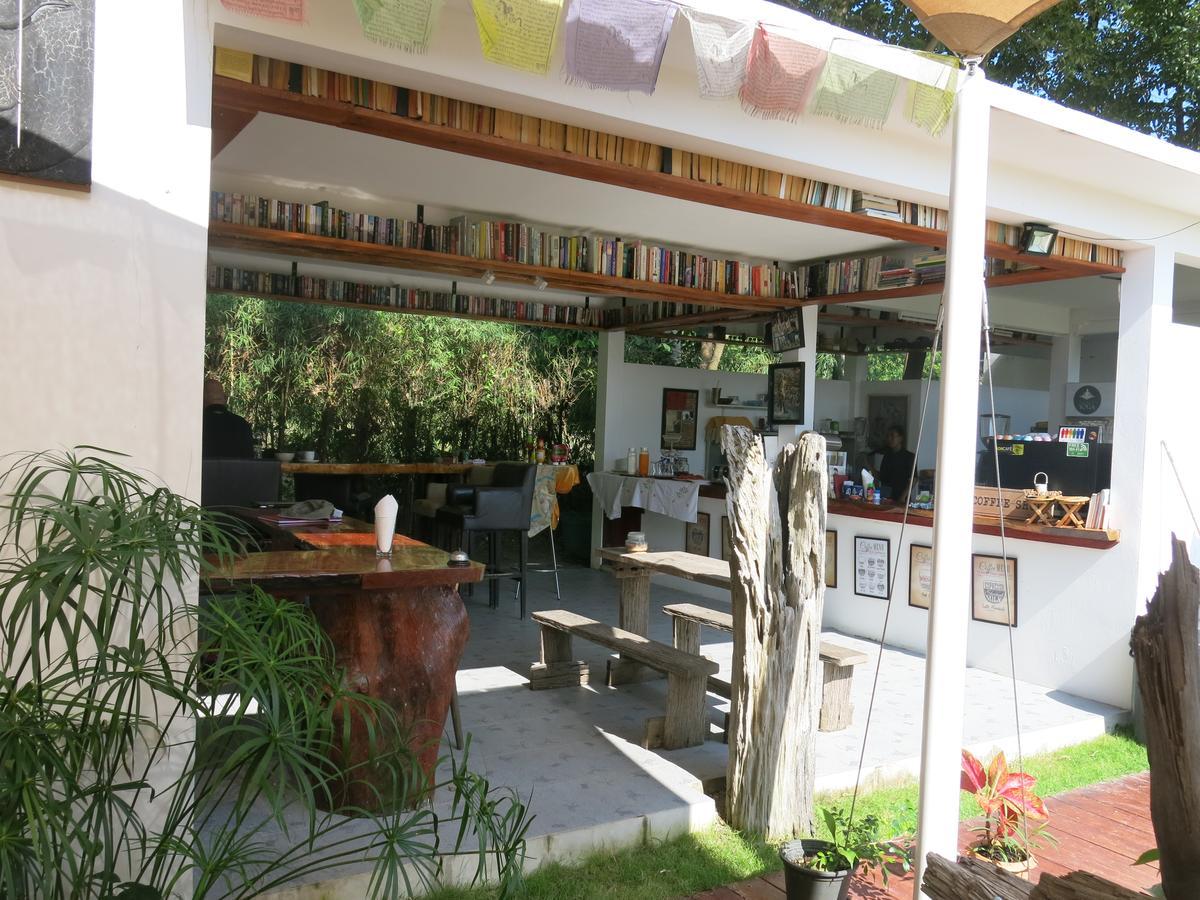 Tree Roots Retreat Hotel ระยอง ภายนอก รูปภาพ