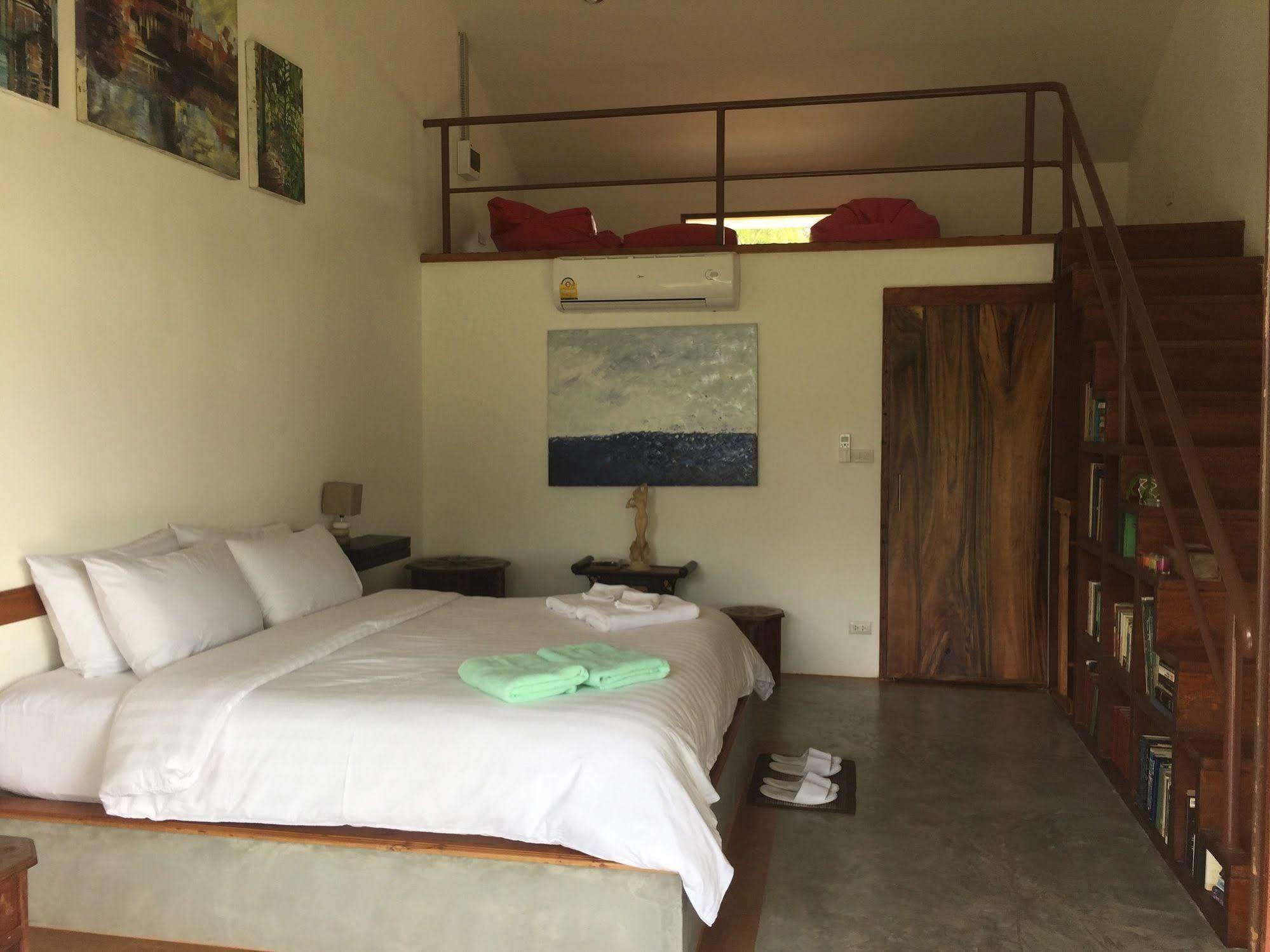 Tree Roots Retreat Hotel ระยอง ภายนอก รูปภาพ